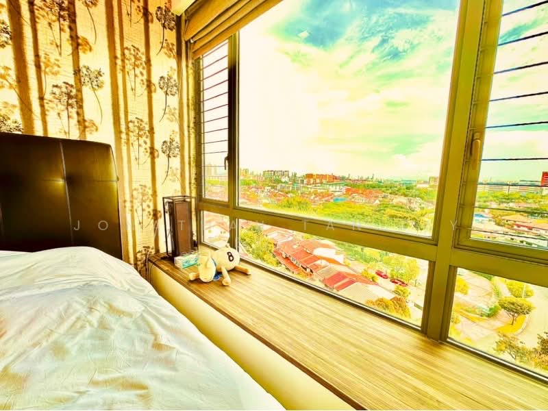 Carabelle, 65 West Coast Way, 3 Bedrooms, 1,259 sqft, Condominium For Sale, by Jonathan Tan Say Keong, 500179178 - PropertyGuru.com.sg