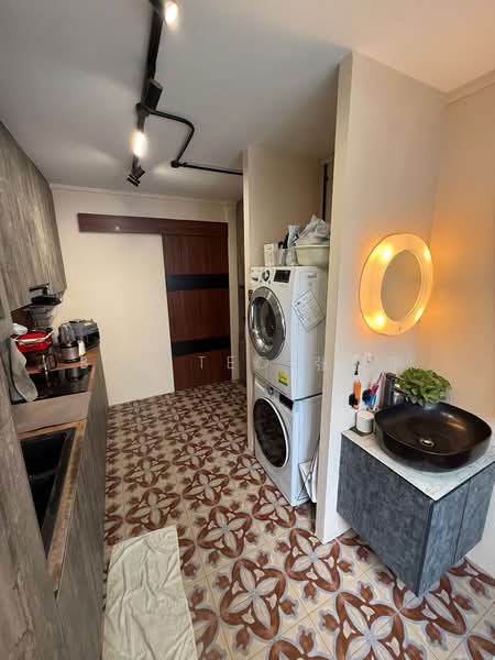 110 Bishan Street 12, 110 Bishan Street 12, 2 Bedrooms, 689 sqft, HDB Flat For Sale, by Bob Teo 张汉平, 500179179 - Interior - PropertyGuru.com.sg