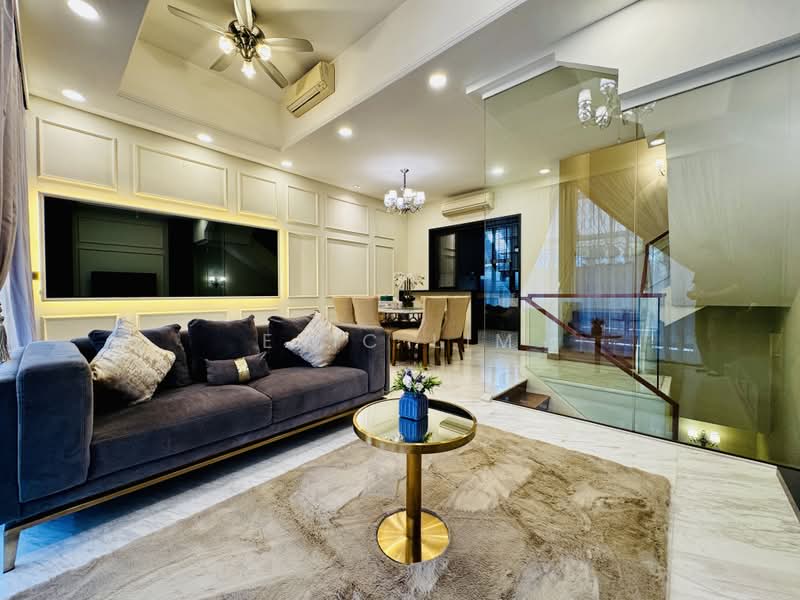 Alana, Sunrise Terrace, 3 Bedrooms, 2,756 sqft, Terraced House For Rent, by Eric Lim, 500179180 - Living Room - PropertyGuru.com.sg