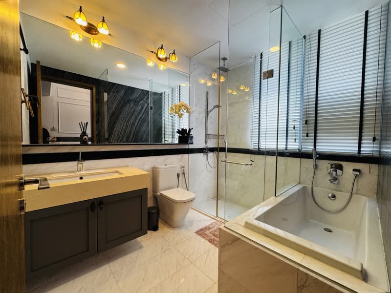 Alana, Sunrise Terrace, 3 Bedrooms, 2,756 sqft, Terraced House For Rent, by Eric Lim, 500179180 - Bathroom - PropertyGuru.com.sg