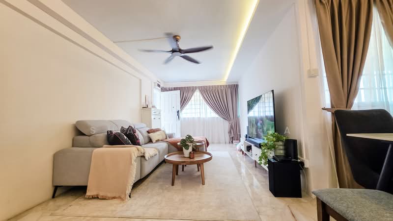 217 Tampines Street 23, 217 Tampines Street 23, 3 Bedrooms, 1,001 sqft, HDB Flat For Sale, by Sha Angullia, 500179185 - Living Room - PropertyGuru.com.sg