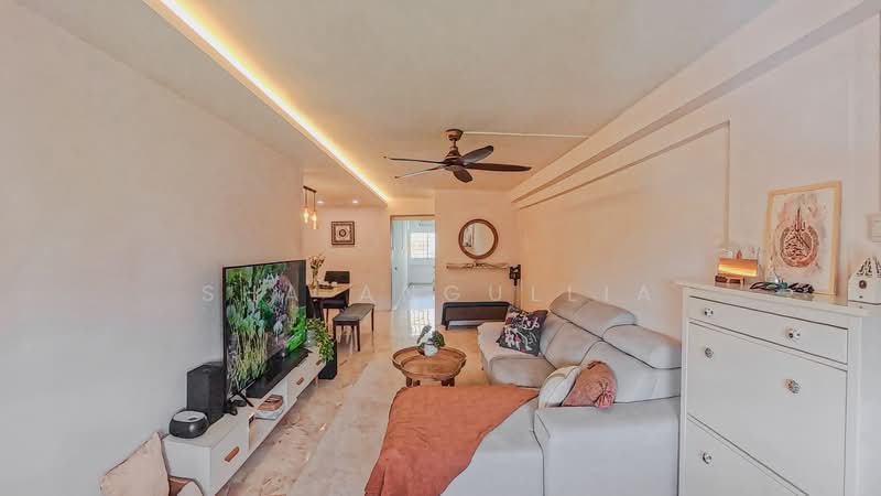 217 Tampines Street 23, 217 Tampines Street 23, 3 Bedrooms, 1,001 sqft, HDB Flat For Sale, by Sha Angullia, 500179185 - Living Room - PropertyGuru.com.sg