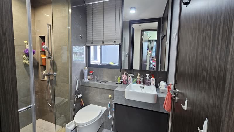 Parc Clematis, 8C Jalan Lempeng, 3 Bedrooms, 1,044 sqft, Condominium For Sale, by Ken Khoo, 500179187 - Bathroom - PropertyGuru.com.sg