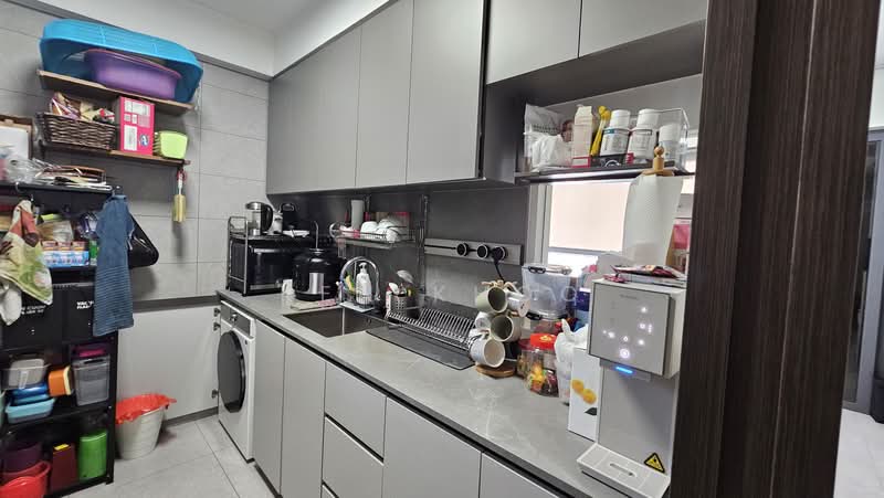 Parc Clematis, 8C Jalan Lempeng, 3 Bedrooms, 1,044 sqft, Condominium For Sale, by Ken Khoo, 500179187 - Kitchen - PropertyGuru.com.sg