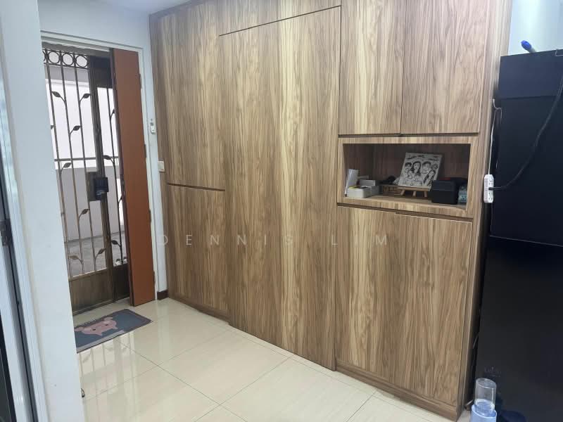 506C Yishun Avenue 4, 506C Yishun Avenue 4, 3 Bedrooms, 1,001 sqft, HDB Flat For Sale, by Dennis Lim, 500179192 - Entrance - PropertyGuru.com.sg