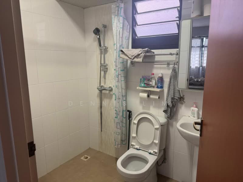 506C Yishun Avenue 4, 506C Yishun Avenue 4, 3 Bedrooms, 1,001 sqft, HDB Flat For Sale, by Dennis Lim, 500179192 - Bathroom - PropertyGuru.com.sg
