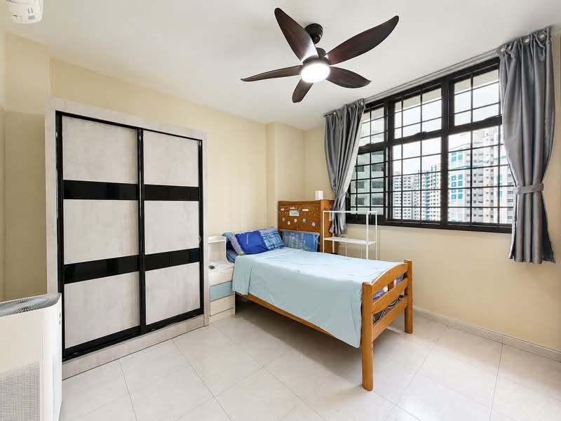 661 Choa Chu Kang Crescent, 661 Choa Chu Kang Crescent, 4 Bedrooms, 1,517 sqft, HDB Flat For Sale, by Louis Koh, 500179196 - Bedroom 2 - PropertyGuru.com.sg