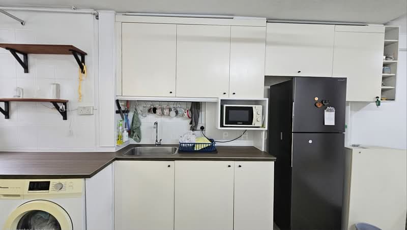 4 Ghim Moh Road, 4 Ghim Moh Road, 2 Bedrooms, 700 sqft, HDB Flat For Rent, by Carol Phui, 500179236 - Kitchen - PropertyGuru.com.sg