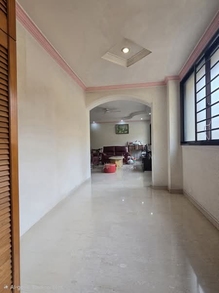 742 Tampines Street 72, 742 Tampines Street 72, 4 Bedrooms, 1,313 sqft, HDB Flat For Sale, by Anni Kum 甘岸霓, 500179238 - Entryway - PropertyGuru.com.sg