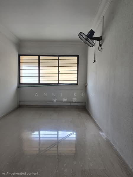 742 Tampines Street 72, 742 Tampines Street 72, 4 Bedrooms, 1,313 sqft, HDB Flat For Sale, by Anni Kum 甘岸霓, 500179238 - 4th bedroom - PropertyGuru.com.sg