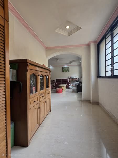 742 Tampines Street 72, 742 Tampines Street 72, 4 Bedrooms, 1,313 sqft, HDB Flat For Sale, by Anni Kum 甘岸霓, 500179238 - Entryway - PropertyGuru.com.sg