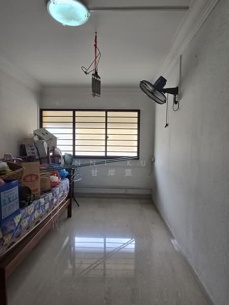 742 Tampines Street 72, 742 Tampines Street 72, 4 Bedrooms, 1,313 sqft, HDB Flat For Sale, by Anni Kum 甘岸霓, 500179238 - Study - PropertyGuru.com.sg