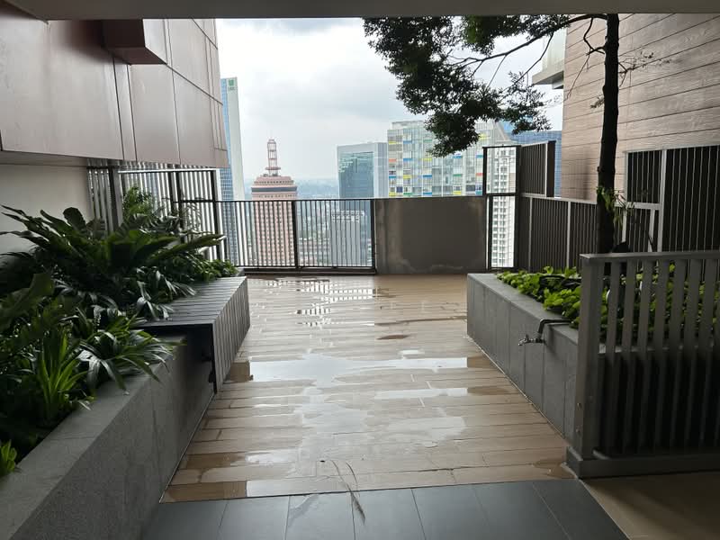 6 Derbyshire, 6 Derbyshire Road, 3 Bedrooms, 1,012 sqft, Condominium For Rent, by KK Lee, 500179239 - Balcony - PropertyGuru.com.sg