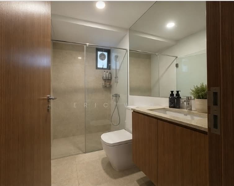 Waterfront Waves, 766 Bedok Reservoir Road, 2 Bedrooms, 969 sqft, Condominium For Rent, by Eric Woo, 500179244 - Bathroom - PropertyGuru.com.sg