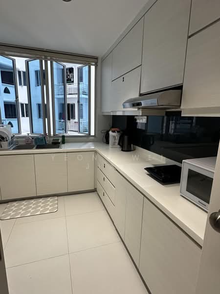 Northoaks, 20 Woodlands Cresent, Room Rental, 80 sqft, Condominium For Rent, by Yeong Wei Jian, 500179248 - Kitchen - PropertyGuru.com.sg