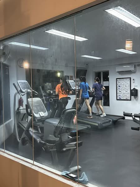 Northoaks, 20 Woodlands Cresent, Room Rental, 80 sqft, Condominium For Rent, by Yeong Wei Jian, 500179248 - Gym - PropertyGuru.com.sg