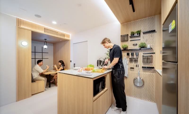 336 River Valley Road Service Apartment, , Room Rental, 250 sqft, Apartment For Rent, by Rick Khiantani, 500179254 - Kitchen - PropertyGuru.com.sg