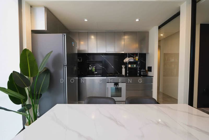 The Iveria, 2 Kim Yam Road, 3 Bedrooms, 915 sqft, Condominium For Sale, by Don Cheng, 500179257 - Kitchen - PropertyGuru.com.sg
