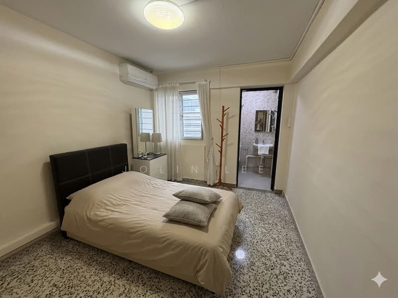 510 West Coast Drive, 510 West Coast Drive, 2 Bedrooms, 721 sqft, HDB Flat For Rent, by Jolin Lee, 500179259 - Bedroom - PropertyGuru.com.sg