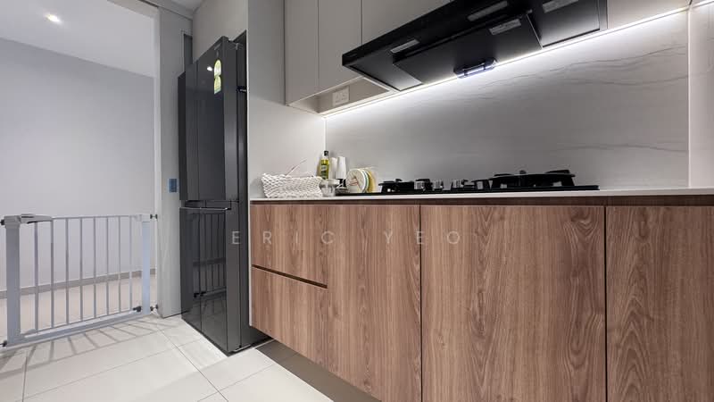Bedok Residences, 16 Bedok North Drive, 3 Bedrooms, 1,130 sqft, Condominium For Rent, by Eric Yeo, 500179266 - Kitchen - PropertyGuru.com.sg