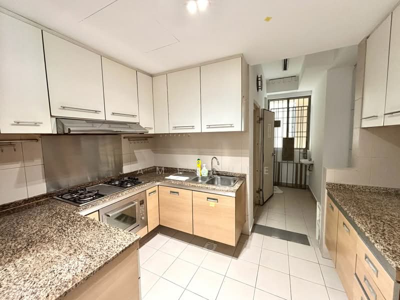 Ris Grandeur, 21 Elias Road, Room Rental, 50 sqft, Condominium For Rent, by James Hee, 500179267 - Kitchen - PropertyGuru.com.sg