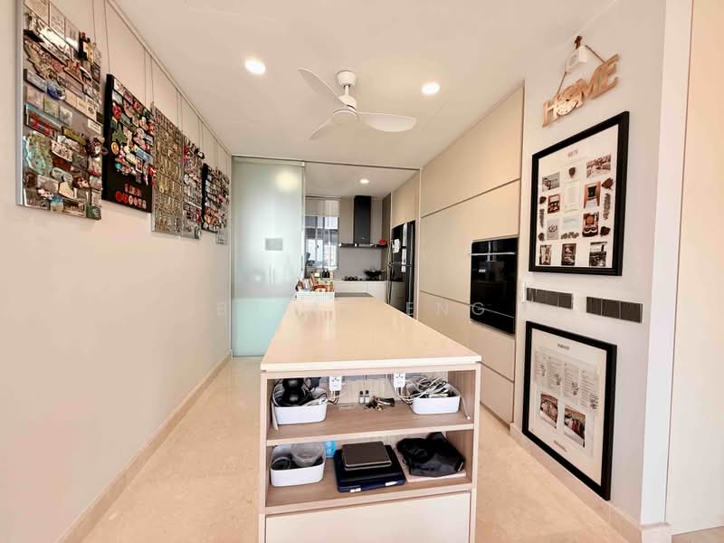 Meier Suites, 10 Margate Road, 3 Bedrooms, 1,798 sqft, Apartment For Sale, by Brian Eng, 500179268 - Kitchen - PropertyGuru.com.sg