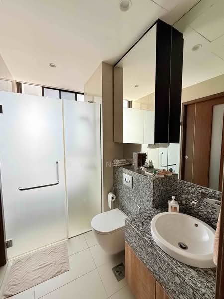 Meier Suites, 10 Margate Road, 3 Bedrooms, 1,798 sqft, Apartment For Sale, by Brian Eng, 500179268 - Bathroom - PropertyGuru.com.sg