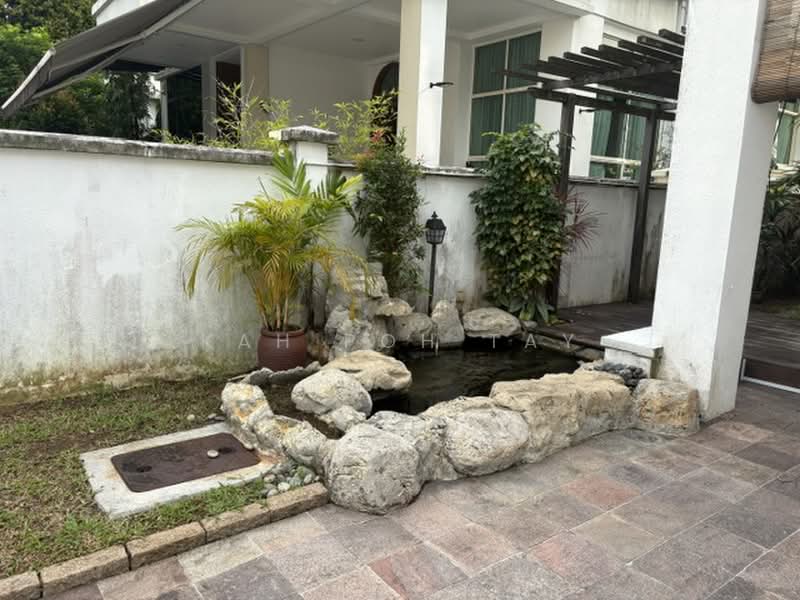 University Park, University Walk, 5 Bedrooms, 2,800 sqft, Semi-Detached House For Rent, by Kah Poh Tay, 500179274 - Exterior - PropertyGuru.com.sg
