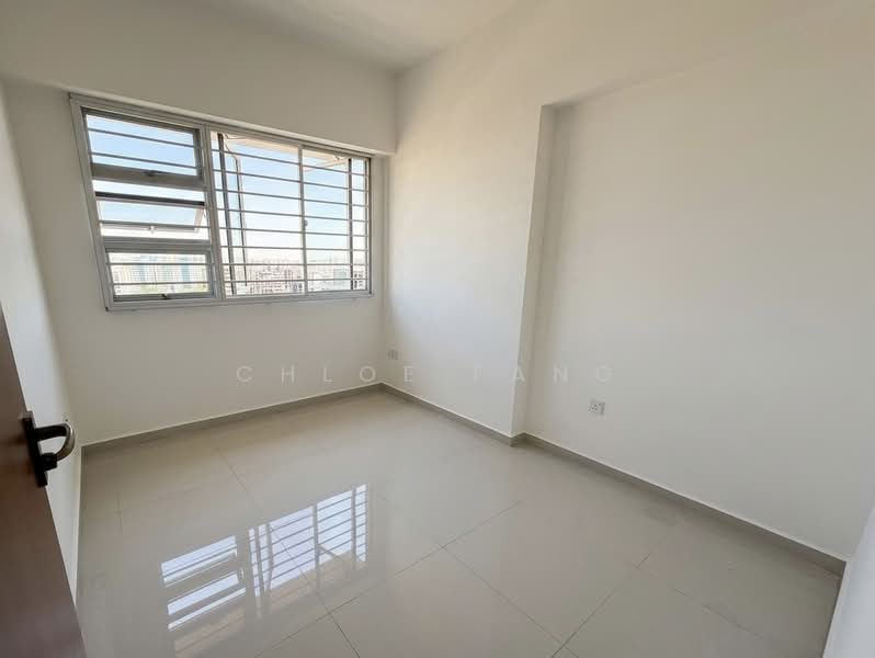 590B Montreal Link, 590B Montreal Link, 3 Bedrooms, 1,001 sqft, HDB Flat For Sale, by Chloe Fang, 500179296 - Common Bedroom - PropertyGuru.com.sg