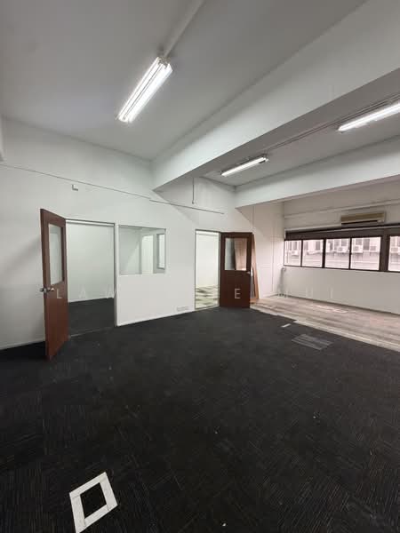 Halcyon 1, 39A Jalan Pemimpin, 1,195 sqft, Light Industrial (B1) For Rent, by Lawrence Mui, 500179298 - Interior - CommercialGuru.com.sg