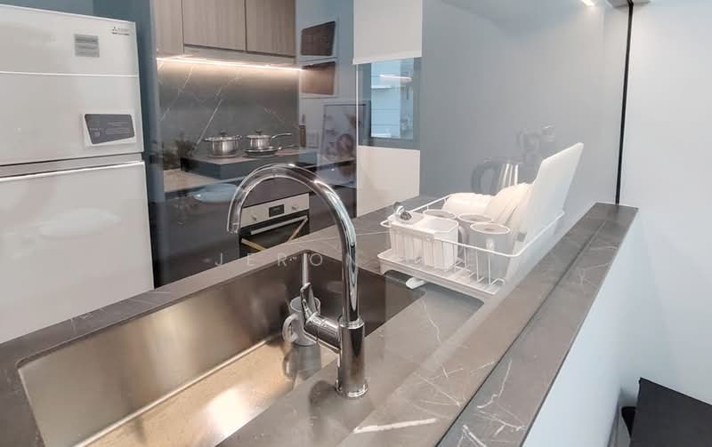 One-North Eden, 8 Slim Barracks Rise, Room Rental, 165 sqft, Condominium For Rent, by Jeron Lee, 500179300 - Kitchen - PropertyGuru.com.sg