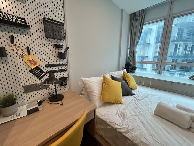 LUXURIOUS RV STUDIO, , 1 Bedroom, 240 sqft, Condominium For Rent, by Rick Khiantani, 500179305 - Bedroom - PropertyGuru.com.sg