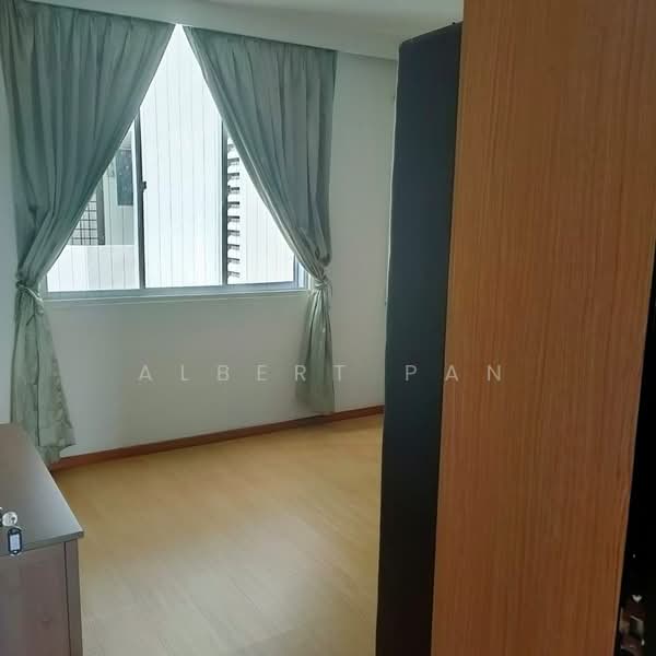 Sherwood Towers, 3 Jalan Anak Bukit, Room Rental, 150 sqft, Apartment For Rent, by Albert Pan, 500179308 - Interior - PropertyGuru.com.sg