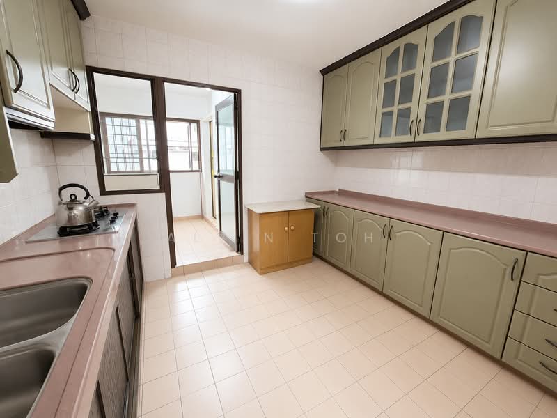 751 Woodlands Circle, 751 Woodlands Circle, 3 Bedrooms, 1,108 sqft, HDB Flat For Sale, by Alvin Toh, 500179319 - Kitchen - PropertyGuru.com.sg