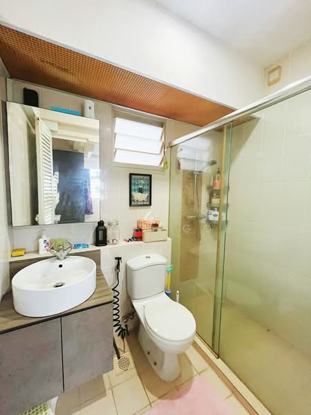 782E Woodlands Crescent, 782E Woodlands Crescent, 3 Bedrooms, 990 sqft, HDB Flat For Sale, by Ethan Goh, 500179322 - Bathroom - PropertyGuru.com.sg