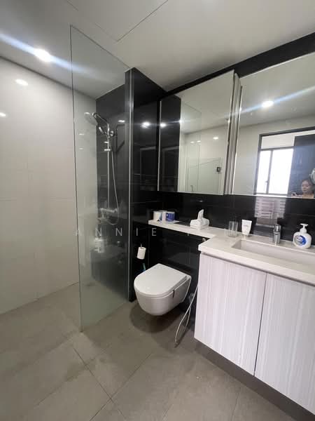Gem Residences, , 1 Bedroom, 484 sqft, Condominium For Rent, by Annie Tan, 500179342 - Bathroom - PropertyGuru.com.sg