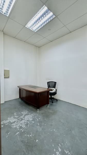 Pioneer Point, 5 Soon Lee Street, 958 sqft, Factory / Workshop (B2) For Rent, by Lynda Teo, 500179343 - Interior - CommercialGuru.com.sg