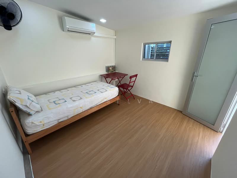 The Clementvale, Mas Kuning Terrace, 2 Bedrooms, 1,000 sqft, Terraced House For Rent, by M. Selva, 500179351 - Bedroom - PropertyGuru.com.sg