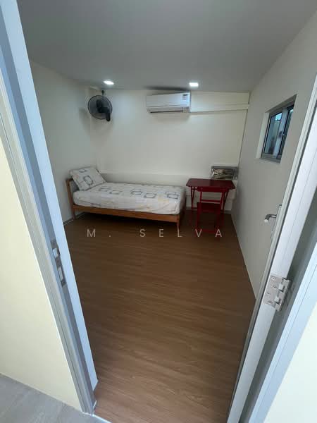 The Clementvale, Mas Kuning Terrace, 2 Bedrooms, 1,000 sqft, Terraced House For Rent, by M. Selva, 500179351 - Bedroom - PropertyGuru.com.sg
