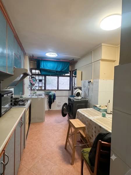 207 Serangoon Central, 207 Serangoon Central, 2 Bedrooms, 689 sqft, HDB Flat For Rent, by Parry Tiwari Pradeep, 500179355 - Kitchen - PropertyGuru.com.sg