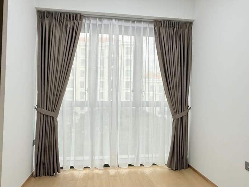 Hill House, 10A-11 Institution Hill, 10B, 2 Bedrooms, 452 sqft, Condominium For Rent, by Reis Lim, 500179358 - Bedroom - PropertyGuru.com.sg