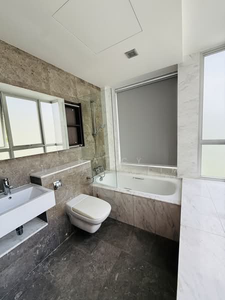 The Parc Condominium, 3 West Coast Walk, Room Rental, 200 sqft, Condominium For Rent, by Nancy Hidajat Lim, 500179363 - Master Bathroom - PropertyGuru.com.sg