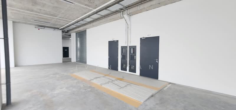 Ascent @ Gambas, 6 Gambas Way, 1,733 sqft, Factory / Workshop (B2) For Rent, by Ivan Tan, 500179371 - Corridor - CommercialGuru.com.sg