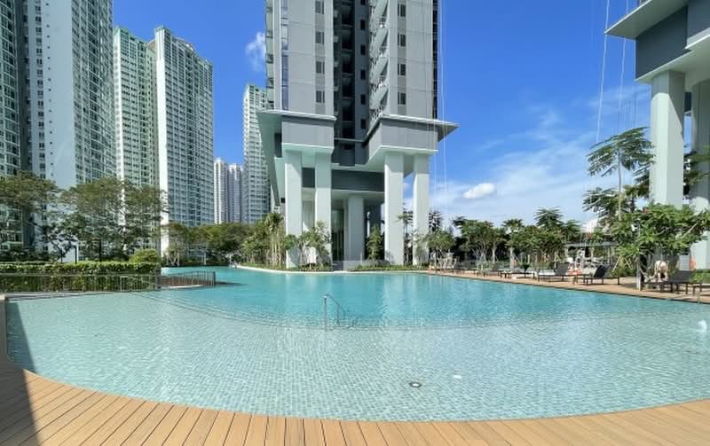 Stirling Residences, 21 Stirling Road, 1 Bedroom, 441 sqft, Condominium For Sale, by Michelle Tan, 500179380 - PropertyGuru.com.sg