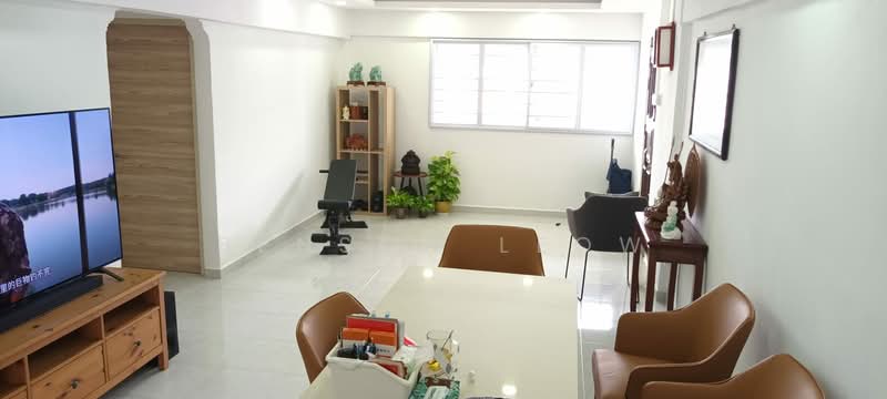 39 Bedok South Road, 39 Bedok South Road, Bedok / Upper East Coast, 3 Bedrooms, 990 sqft, HDB Flat For Sale, by Benson Leow, 500179385 - Living Room - PropertyGuru.com.sg