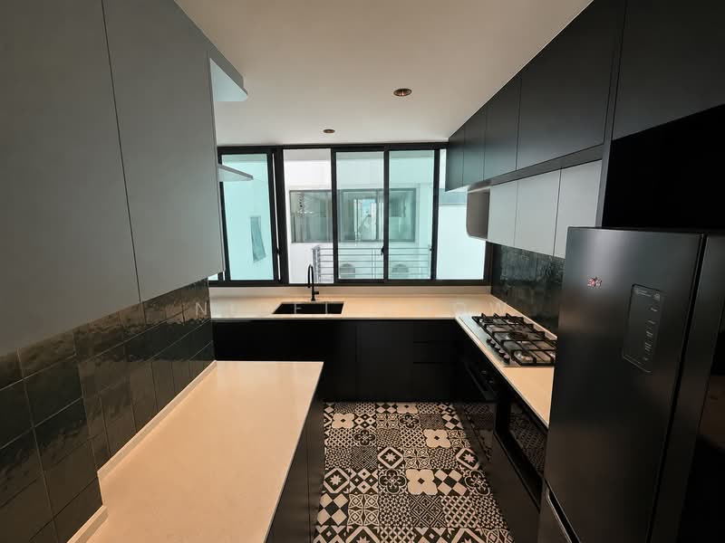 Rivergate, 97 Robertson Quay, 4 Bedrooms, 1,894 sqft, Condominium For Rent, by Nigel Chow, 500179389 - Kitchen - PropertyGuru.com.sg