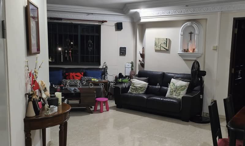 541 Woodlands Drive 16, 541 Woodlands Drive 16, Room Rental, 100 sqft, HDB Flat For Rent, by Andrew Tan, 500179399 - Living Room - PropertyGuru.com.sg