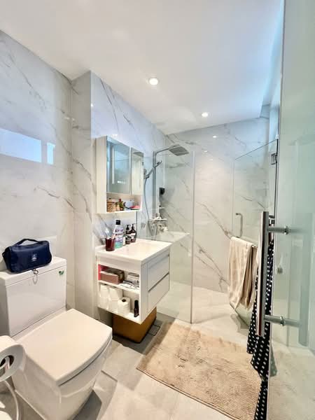 Hillcrest Arcadia, 255 Arcadia Road, 5 Bedrooms, 1,819 sqft, Condominium For Sale, by CHERMAINE Koh Lay Cheng, 500179403 - PropertyGuru.com.sg