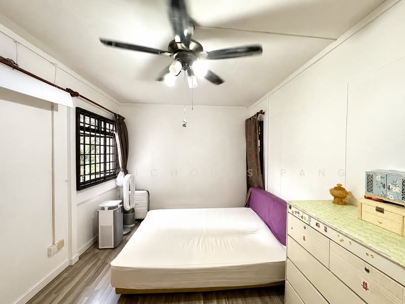 962 Hougang Avenue 9, 962 Hougang Avenue 9, 3 Bedrooms, 1,249 sqft, HDB Flat For Sale, by Y C Nicholas Pang, 500179408 - Bedroom - PropertyGuru.com.sg