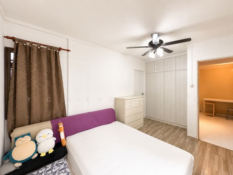 962 Hougang Avenue 9, 962 Hougang Avenue 9, 3 Bedrooms, 1,249 sqft, HDB Flat For Sale, by Y C Nicholas Pang, 500179408 - Bedroom - PropertyGuru.com.sg